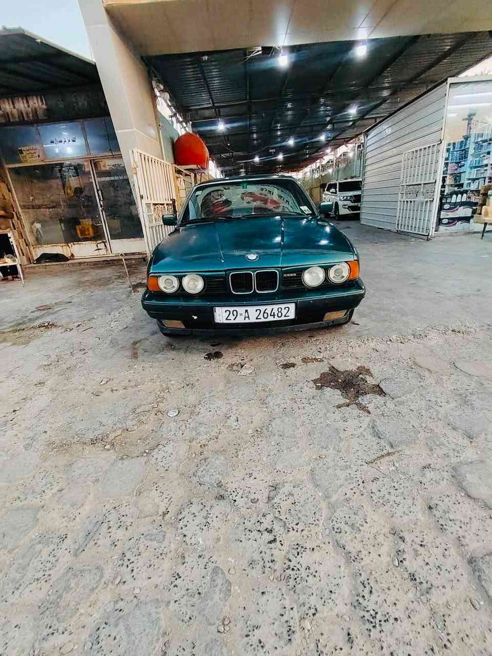 Bmw 
بيئم حجم 535 محرك مفتوح سيارة كلين محرك وكير خير من الله شاشة بلوتوث سماعات كهربائيات كله تمام السيارة باسمي ورقم جديد سنوية جديدة السيارة رقمها واسط تحويل ثاني يوم  السعر ٤٢ ومجال حك جية للاستفسار اكثر اتصال على الرقم ***********
او مراسلة الحساب تحياتي
