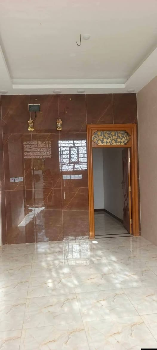 سلام عليكم بيت البيع بحي الوفاء مساحه 50 زيرز بيت سعره 95 وبي مجال اللاستفسار مكتب  بركات ام *********** طابقين بيت
