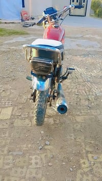 للبيع دراجة 4 كير كلك الدراجه مبدل الهه هواي غراض جدد اصليه ضفيره وعقل...