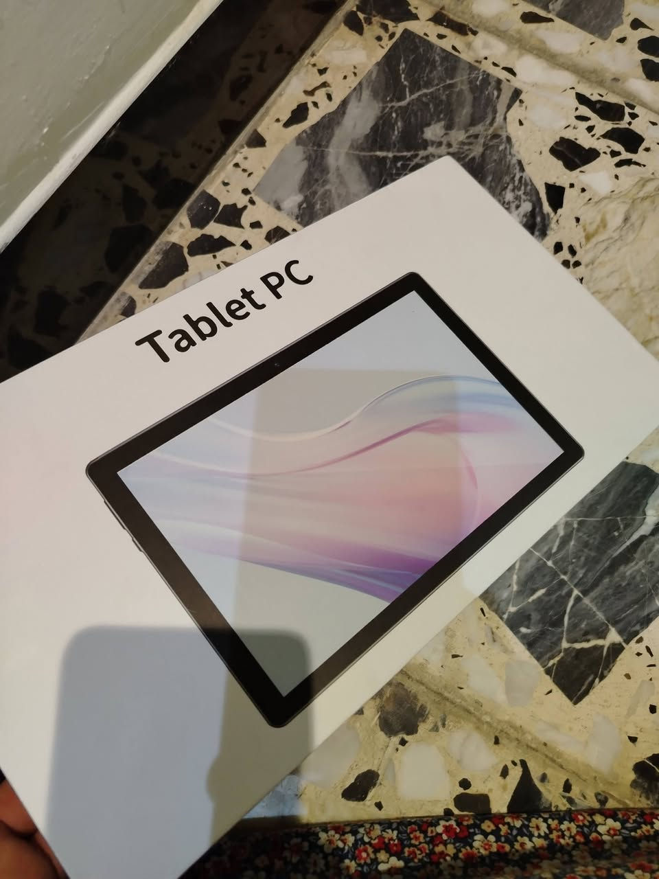 هذا الجهاز هو تابلت أندرويد من طراز AiProTablet K10C، يأتي بشاشة حجمها 10.1 بوصة.
تم تصميم الجهاز بذاكرة تخزين داخلية بسعة 64 جيجابايت ويتميز بوجود كاميرا مدمجة.
وفقًا للبيانات، يتوفر هذا الطراز باللون الرمادي الداكن ويعمل بنظام أندرويد
السعة: بطارية قوية بسعة 6000 مللي أمبير تدوم لفترات تصفح واستخدام طويلة.
منفذ الشحن: يدعم الشحن عبر منفذ من نوع Type-C (بجهد إدخال 5V ومعدل أمبير 2.0A كحد أقصى كما يظهر بالملصق الخلفي للجهاز
المعالج: رباعي النواة (Quad-Core) بسرعة تصل إلى 2.0 جيجاهرتز.
الذاكرة العشوائية (RAM): يأتي بذاكرة أساسية تبلغ 2 جيجابايت أو 4 جيجابايت (تصل افتراضياً إلى سعات أعلى عبر ميزة التوسعة الافتراضية للذاكرة).

💾 السعة والتخزين
ذاكرة التخزين الداخلية: 64 جيجابايت.
منفذ التوسعة: يدعم تركيب كارت ذاكرة خارجي (MicroSD) لزيادة المساحة
📶 يدعم Wi-Fi، ونسخة 4G تدعم شريحتي اتص
السعر:175   الف وبي مجال

بغداد حي العامل الاتصال ***********
***********
