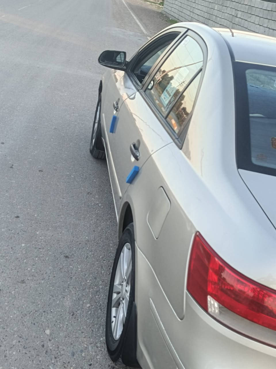 السلام عليكم رمضان مبارك علجميع سياره هونداي سوناتا خليجي محرك ٢٤٠٠ رقم صلاح الدين دولي شرط التحويل والغرامات سياره موديل ٢٠٠٩ مسجله ٢٠٠٨سياره جاهزه من كلشي محرك كير صدر تبريد كلو بلشرط سياره ماشيه ٢٠٠ الف سياره خمسه كير وليسه ٤ كير بيه صبغ ٣ ونص شرط السونار مكان السياره صلاح الدين العلم السعر المطلوب ٩٨ اي استفسار الاتصال بل رقم *********** ملاحظه قصط دين مابيع تحياتي لجميع عل ماسنجر ماجاوب
