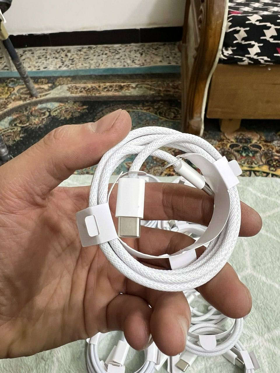 من رخصت الادمن المحترم
ابيع شلعه فقط طلعلي كيبلات بهل شكل يدعم الشحن السريع تايبسي ب تاسيبي و تايبسي بايفون كيبل يدعم الشحن السريع كتان متانه العدد 50 قطعه الي مهتم يتفضل خاص ويدلل


**إذا كنت صاحب هذا الإعلان وتريد حذفه لأي سبب، رجاءا أرسل رسالة إلى الدعم الفني**