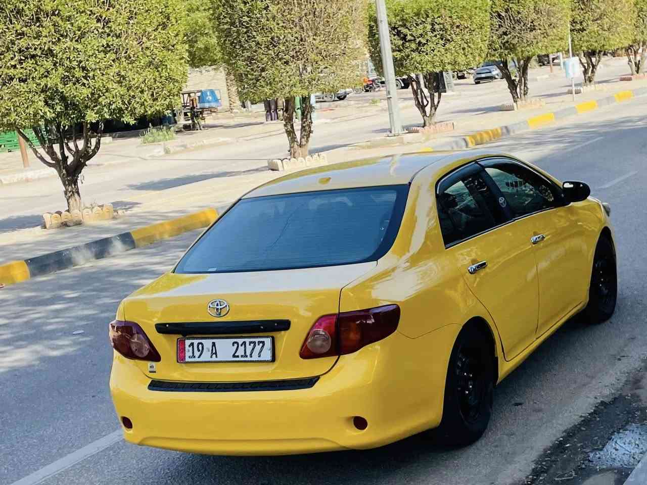 سلام عليكم البيع كورلا موديل 2009 وارد أمريكي حادث جاملغ امامي فقط ولباقي مكفولة كفالة عامة اليبل وآحد سيارة جديدة وجاهزة من كلشي تبريد حداديه تخم تاير كير مكينه 1800 مكفولات رقم كربلاء سنويه الغايه 2029 هيه غرامات مصفره سيارة أحله من صور السعر 93 لاستفسار علا رقم *********** مكان سيارة كربلاء
