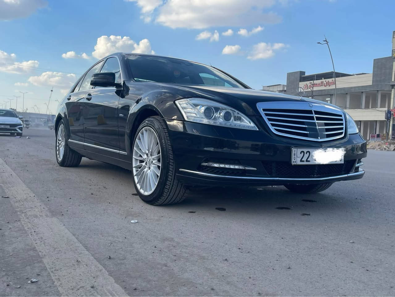 مارسيدس اس ٣٥٠    

2012 كفاله خليجيه مابيها اي نقص 

جاهزه من كلشي بدون ضربه وصبغ 
مكينه وكير وصدر كفاله 
برغي مابيه نقص 

السعر ٢٥٥ وبيه مجال  

مكاني بغداد 

*********** بغداد, العراق
