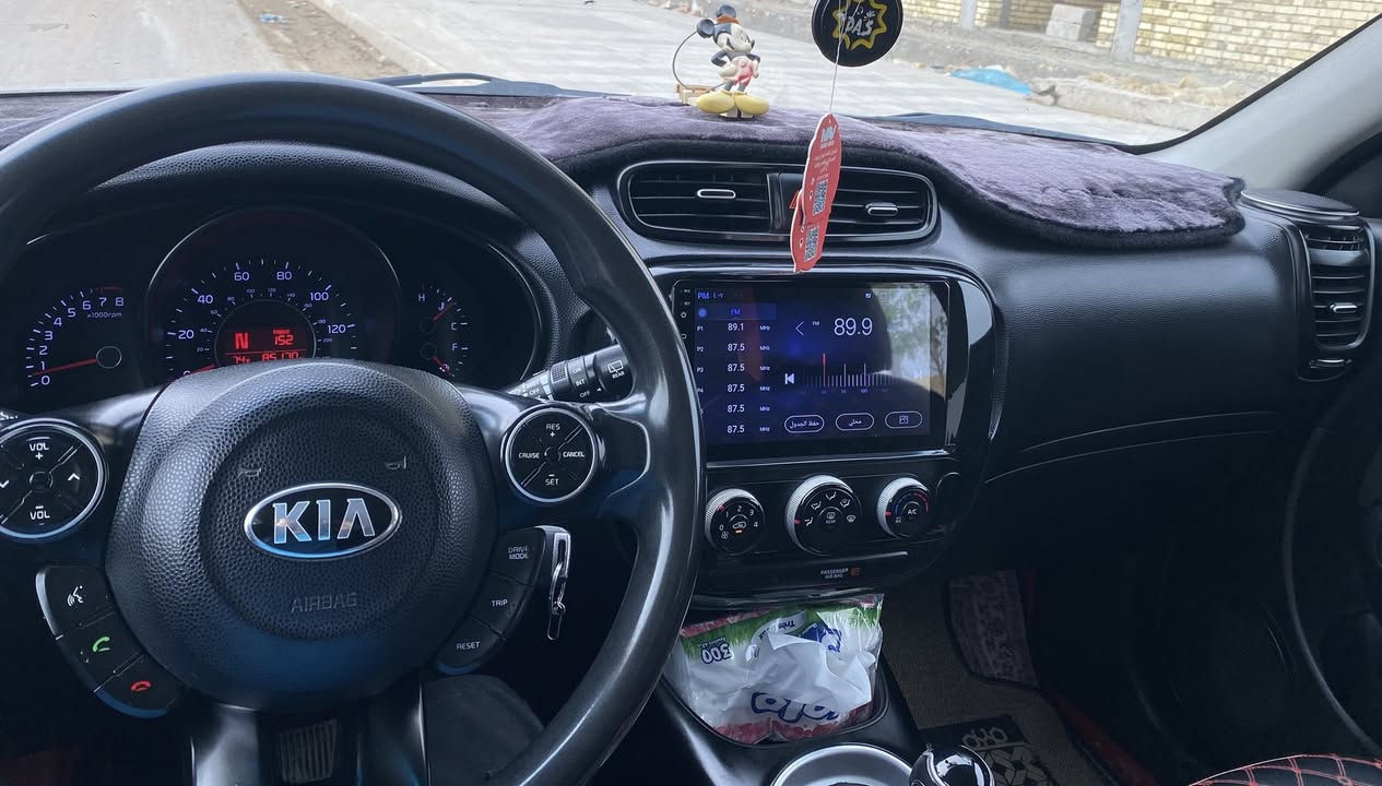 كيا صول
موديل ١٧
وارد امريكي
ماشيه ٨٥  محرك ١٦٠٠
مشروع وطني 
سياره ضربته جنطه جهت قبق البانزين مواصفاته ممتازه دواخل كارتون كير محرك ممتازات
تدفئه تبريد بلاء 
تحكات ستيرن انضمة قياده 
شاشه كبيره بلاد وباقي المواصفات المعروفه
سعرها ١٠٧ 
٠


**إذا كنت صاحب هذا الإعلان وتريد حذفه لأي سبب، رجاءا أرسل رسالة إلى الدعم الفني**