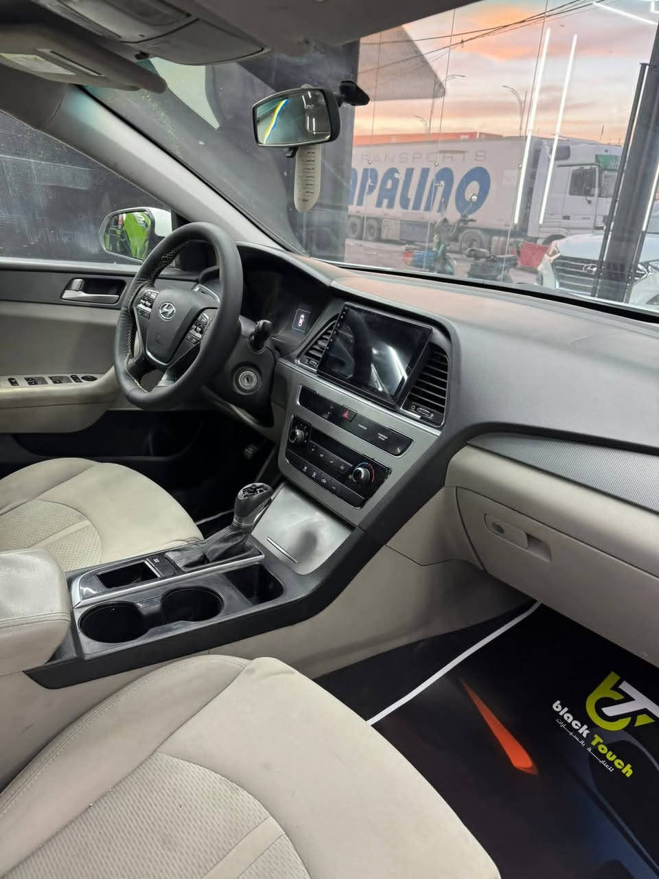 من رخصة الادمن
سوناتا للبيع
2015
رقم بغداد انكليزي بأسمي تحويل ثاني يوم

بيها ٣ قطع صبغ إثر تكشير
محرك خيرمن الله
كير خيرمن الله
السعر 110$ وبيها مجال بسيط
مكاني عامريه الفلوجه بزيبز
***********
