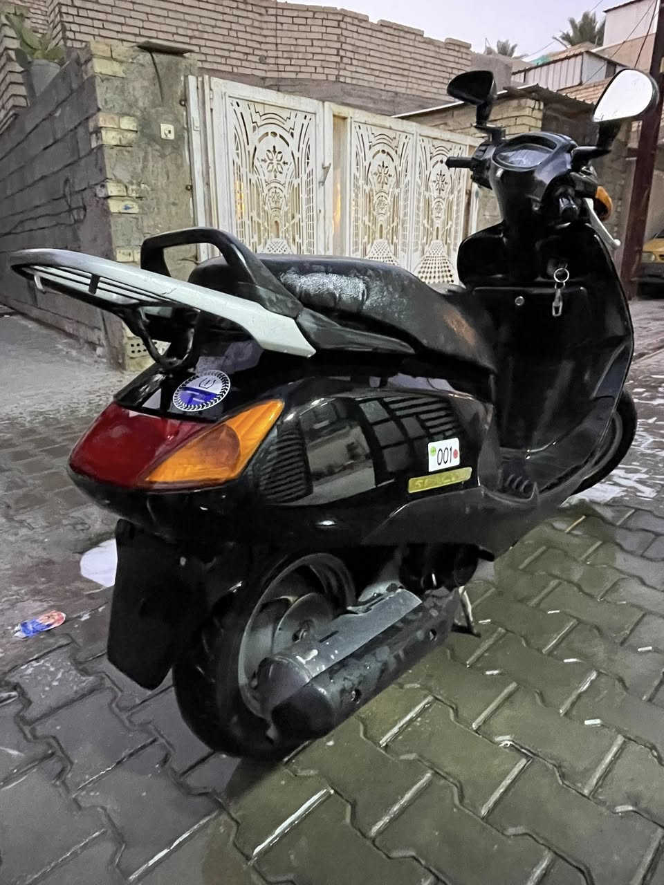 السلام عليكم للبيع سبيسي المنشاى { ياباني } ادراجه كلها ابلاديه من الطول لطول محرك مكفول ابلادي برغي ممفتوح بي جيب فيتر وياك وتعال افحص دبلات شغاله محرك ناعم شلعه ومعدل حلوه كهربايات كلها شغاله بيها نقص بس السلف ميشتغل نص هندر السعر 600 وبيها مجال حك الحيه واني خادم *********** { بغداد \ الكريعات }
