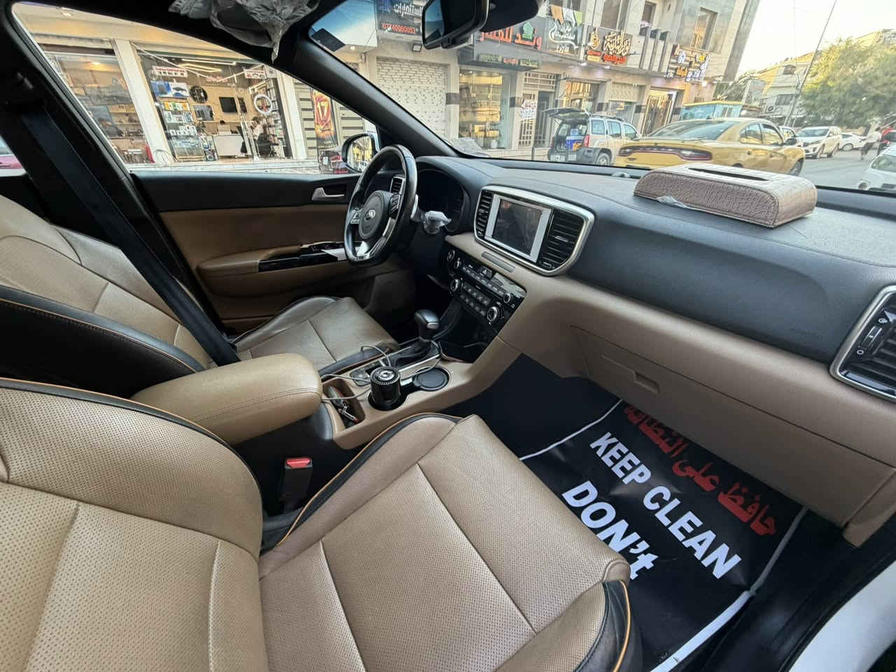 السلام عليكم
 سبورتج 2019  خليجي جي تي لاين
  ماشيه 62 الف 
السونر مرفق مع الصور 
 المواصفات 
فول 1/1 للاخير
 بانورما 
كراسي كهرباء 
جنطه كهرباء 
شاحن واير ليس 
سايد بريك بصمه اوتو هولد بعد بيها هواي موصفات 
رقم بغداد باسمي ***********
السعر ( 18/500) $$$$
مكان السياره الاعظميه
