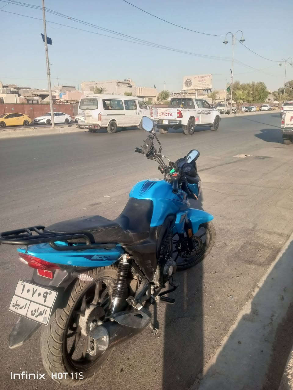 السلام عليكم ورحمة الله وبركاته 
دراجة RK KEEWAY 2024 رقم اربيل لوحتين 
مكينة 200cc الدراجة كاملة بدون نقوصات كلشي شغال بيهه مكفولة مكينة و شاصي و كهربائيات و كلشي بيهه كلش معتني بيهه و نظيفه بـشكل ماشية 15 الف ع گد طلعاتي و جامعتي ( مشتغله دليفري اقل شهرين )
سبب البيع اريد أخذ سيارة السعر خاص 
مكاني بغداد بلديات 
للتواصل *********** واتساب متواجد
