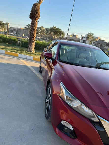 السلام عليكم 
نيسان التما خليجي 
خليجي ماكو منه بغداد والي يحب يسئل 
والي موجودات كلة وارد امريكي 
موديل 2020
فئة sv
مواصفات 
فتحة 
بصمة تشغيل عن بعد 
قطعتين تبريد منفصل 
كشن سائق كهربائي 
فتحة سقف
منافذ شحن  USB/ T-C امامي خلفي 
بيه بالجاملغات الخلفيه تصليح وصبغ على كد التصليح 
مكان السيارة بغداد حي الخضراء 
ماشية 94 الف كيلو 
السعر 185 وبي مجال 
للاستفسار موجود وتساب 
*********** بغداد
