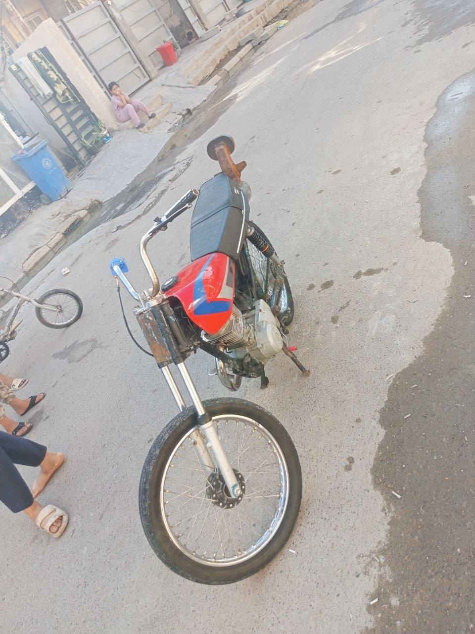 دراجة أربعة كير ب280 وبيها مجال
بيها خيط تبخير قليل 
مكاني بغداد الشعب شارع الصحة 
***********
