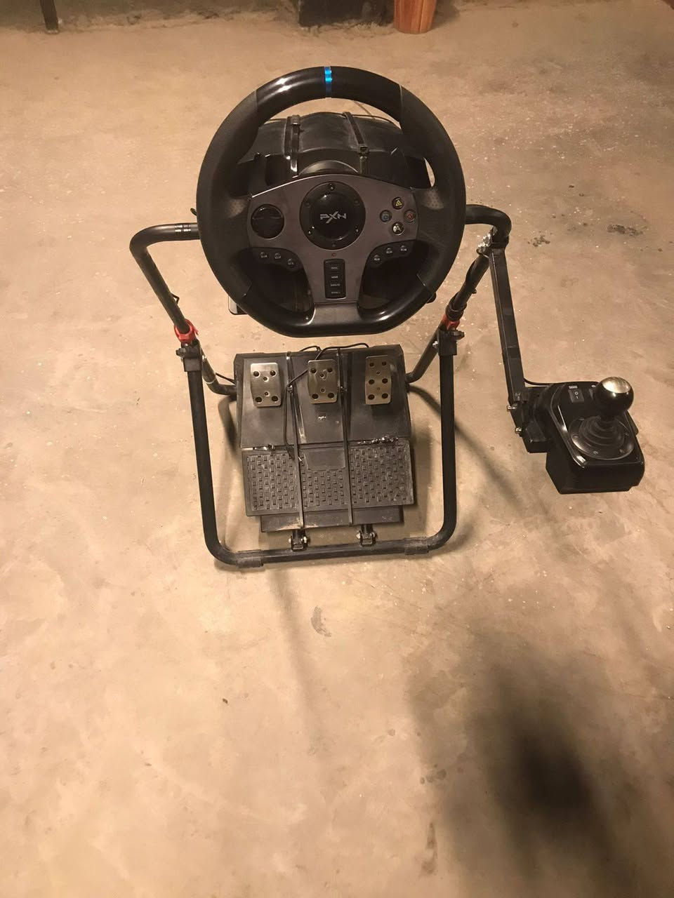 دركسون وستاند اخو الجديد السعر 250 الاستاند والدركسون


**إذا كنت صاحب هذا الإعلان وتريد حذفه لأي سبب، رجاءا أرسل رسالة إلى الدعم الفني**