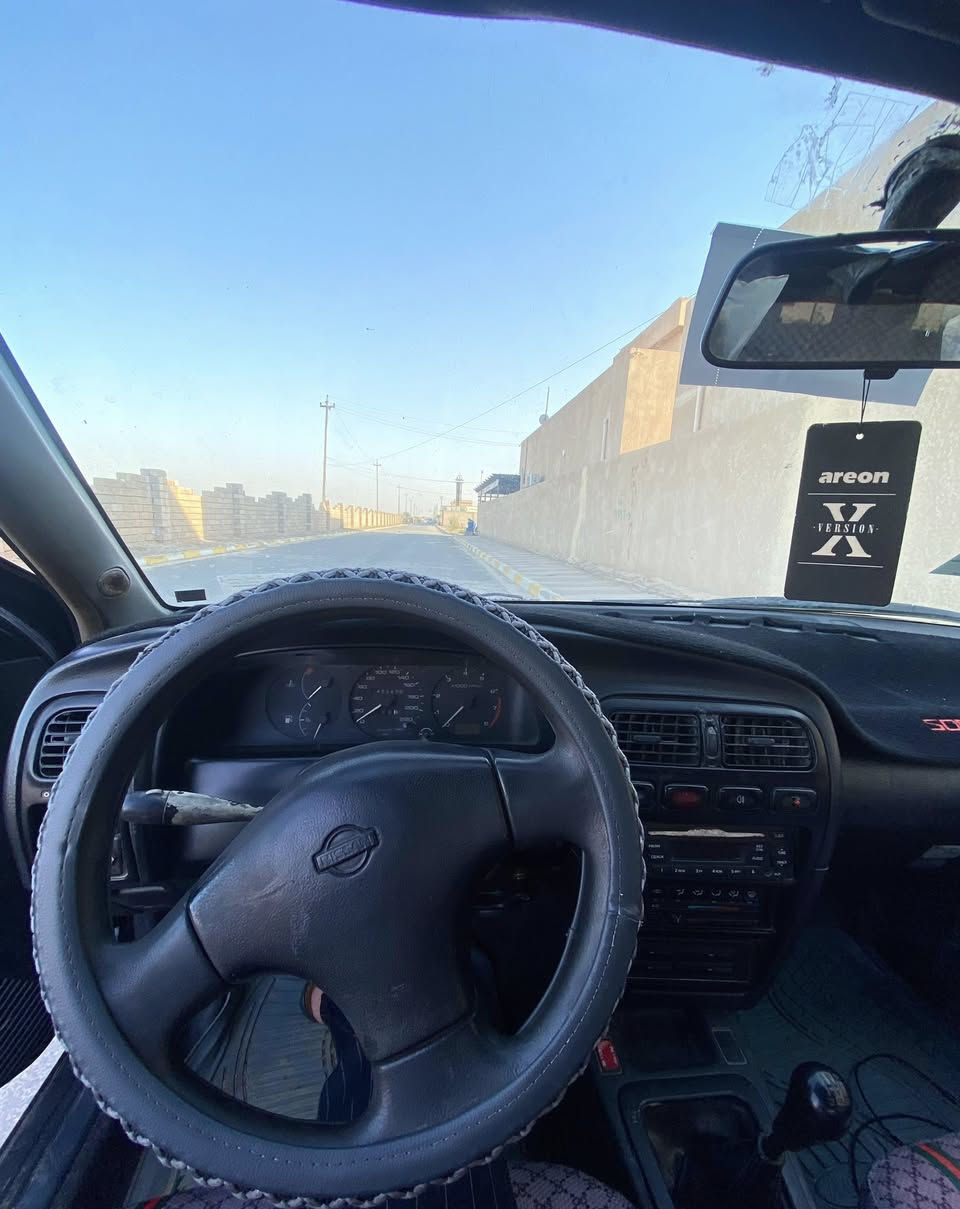 السلام عليكم للبيع نيسان بريميره صبغ قطعه وحده فقط ولباقي بلادي كهربائيات كامله رقم صلاح الدين دولي باسمي 
سنويه ٢٠٣٠ سياره بلاديه 
العنوان صلاح الدين تكريت ***********

السعر ٤٢ ✅✅
