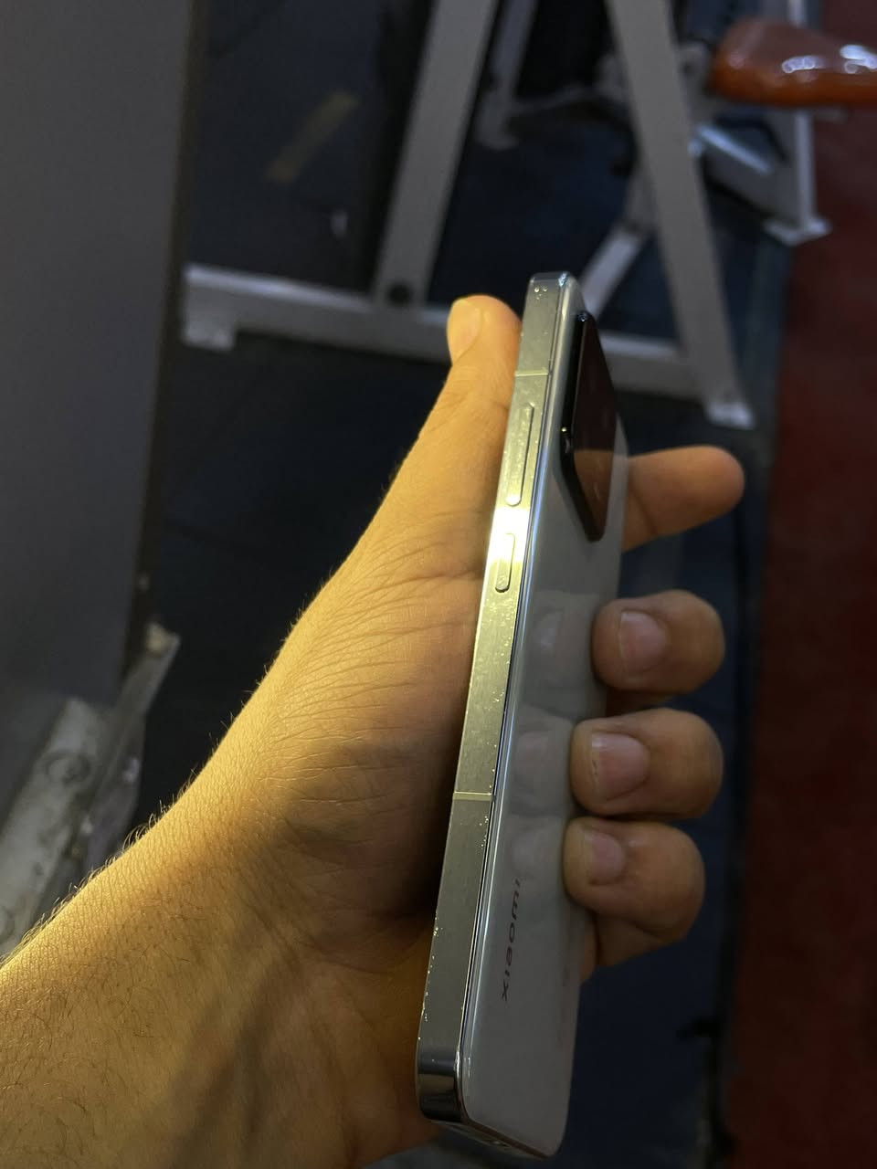 Mi 13 5g
سلام عليكم 
للبيع او مراوس 

ذاكره 256 رام 12
معالج sn 8 gen 2 
ببجي 120فريم
الجهاز نظافه 93٪
شاشه سوبر اموليد 120هيرتز
نسخة عالميه اندرويد 16 دبل شريحة 
كاميرات شكاكيه من لايكه 
فيديو 8K
مكفول من كلشي وتر بروف 
بدون ملحقات فقط جهاز وكفر 
عنواني بغداد مدينة الصدر 
توصيل فقط بأعتماد


**إذا كنت صاحب هذا الإعلان وتريد حذفه لأي سبب، رجاءا أرسل رسالة إلى الدعم الفني**