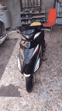 السلام عليكم
دراجه ادرس للبيع الدراجه حلوه شلعه ومعدل تخبل بيها نواقص ذاكرها بالفديو البصره الجمهوريه سعرها 200 للإستفسار 
***********
