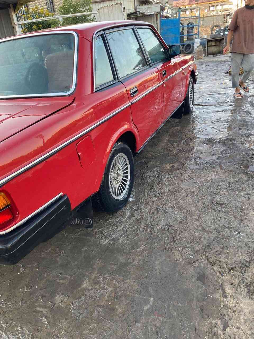 سلام عليكم سياره فالفو رقم نكليزي بسمي مراوس  حتلو سيره مرتبه ونطي فراق او بيع  سياره مكينته  ونجي صاطره السعر 40 وبيه مجال تصال عله الرقم *********** مديال ٨٥ للمكان النحغ شارع المدينه
