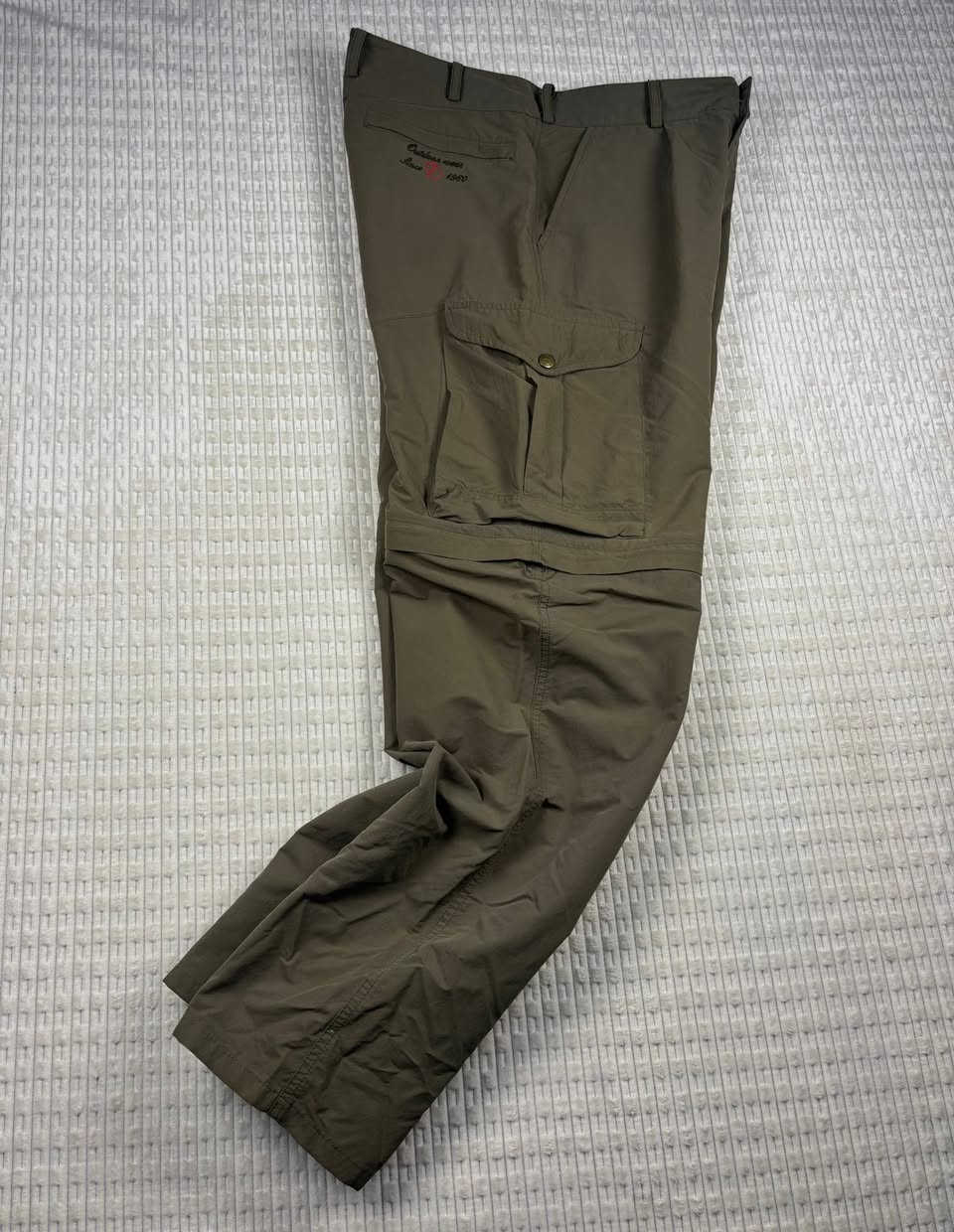 کۆماندۆ 
ڕێوی فیال ڕەیڤن 
Fjallraven 🇸🇪 🦊 
ئۆرجیناڵ خاوێنی %99 

سایزی 32
درێژی 105 سم 

توصيل كل محافظات 
قناة تلكرام

https://t.me/davarsstore


**إذا كنت صاحب هذا الإعلان وتريد حذفه لأي سبب، رجاءا أرسل رسالة إلى الدعم الفني**