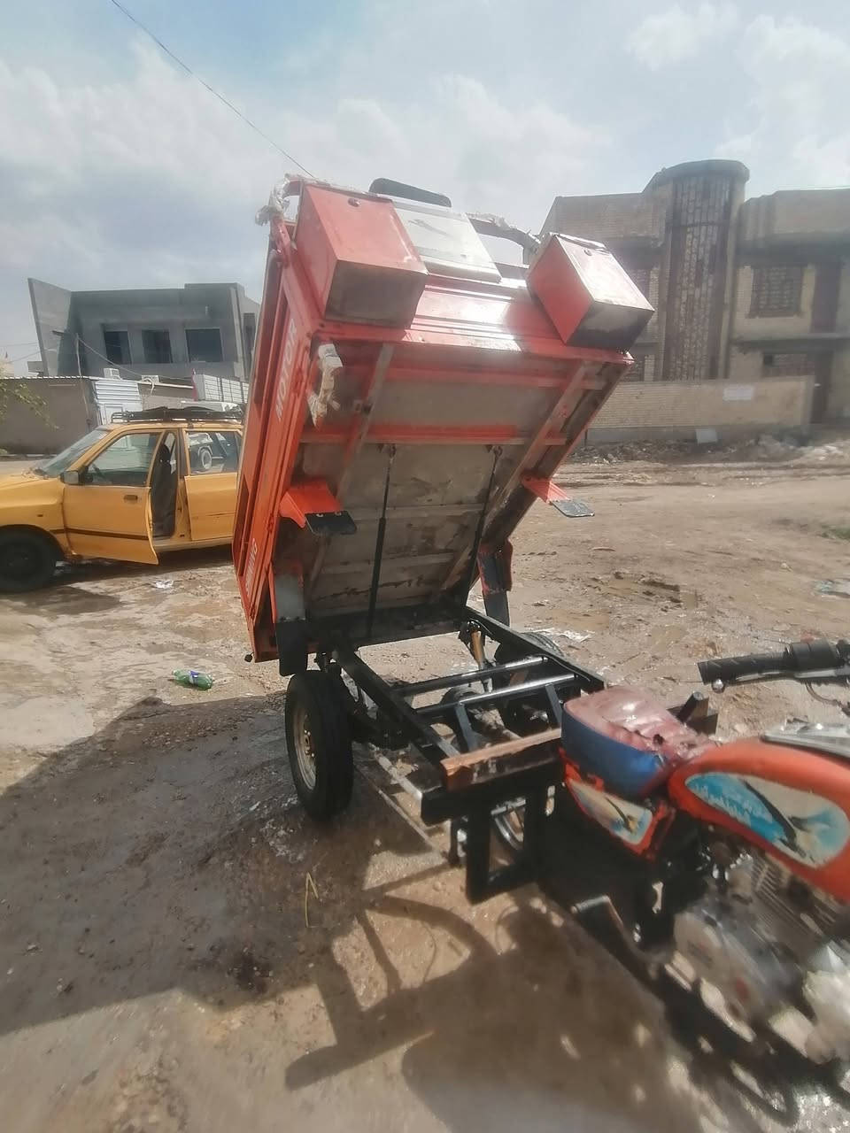 للبيع ستوتة صقر لون برتقالي. شركة  بلال موديل 2022شهر العاشر  أوراق كاملة كمرك مدفوع  محرك خير من الله. مالها البلادي عوزها باتري فقط مكينة لاتنقيص ولاتبخير
فقط باج بالرگبه  التقوية
***********
***********
العنوان بغداد شعلة
السعر خاص
