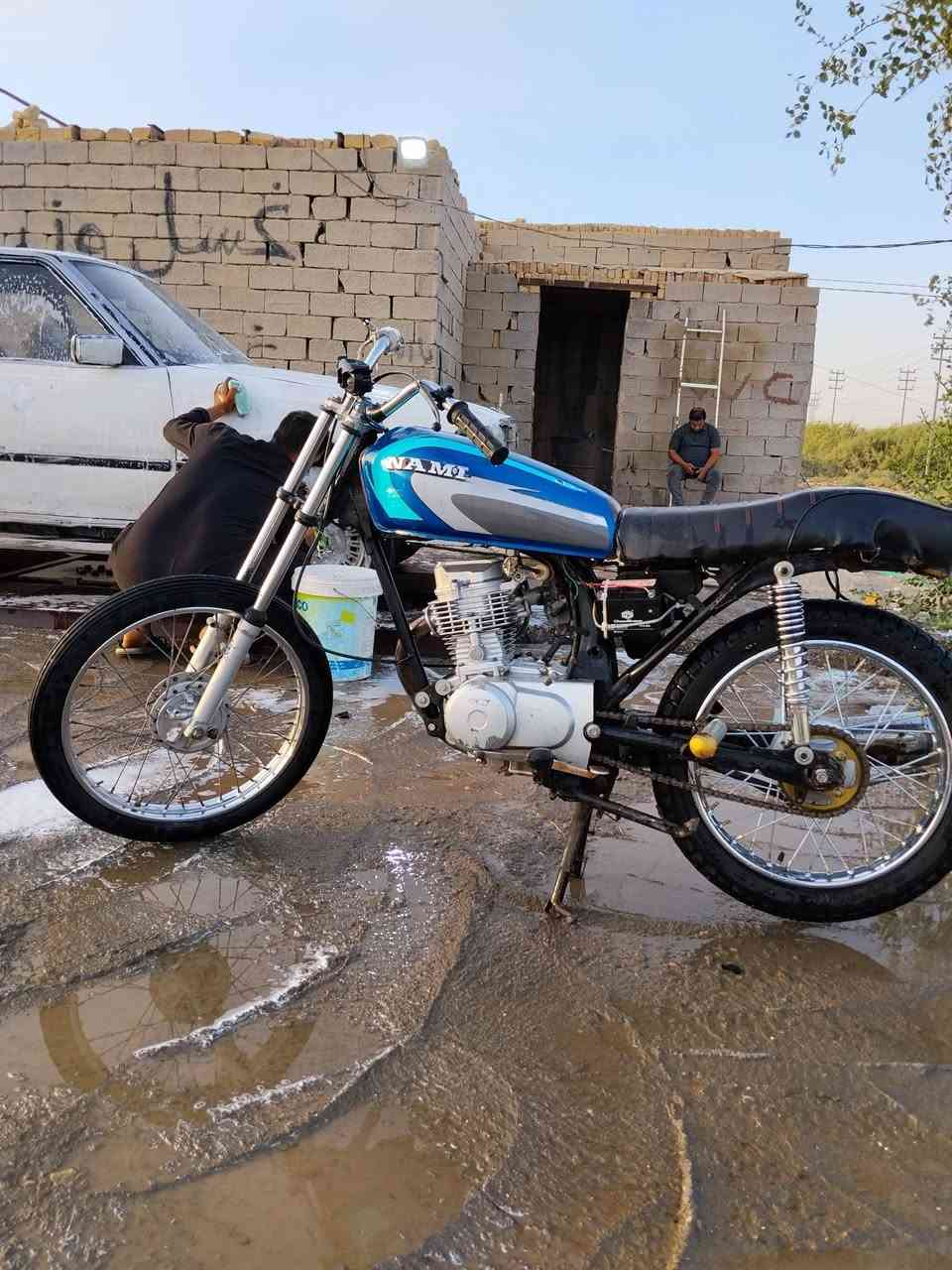السلام عليكم 
نامه شلامچه كلك كلك كلك للبيع 
شاصي شلامچه اصل 
مافارغلها وارد ابيع
السعر ٣٥٠ 
ناصريه يم الاكاديمية 
الدراجه شوفت عينك ترايك وين ماتريد 
هاون 
***********
***********
