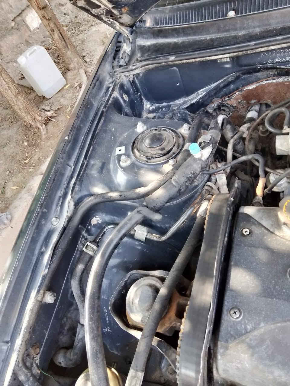 سلام عليكم سياره للبيع كيه اكريدوس موديل 97بسمي تحويل ثاني يوم رقم انكليزي بغداد
مكينة لا صرف ولا بخار مسكر 1600
***********
