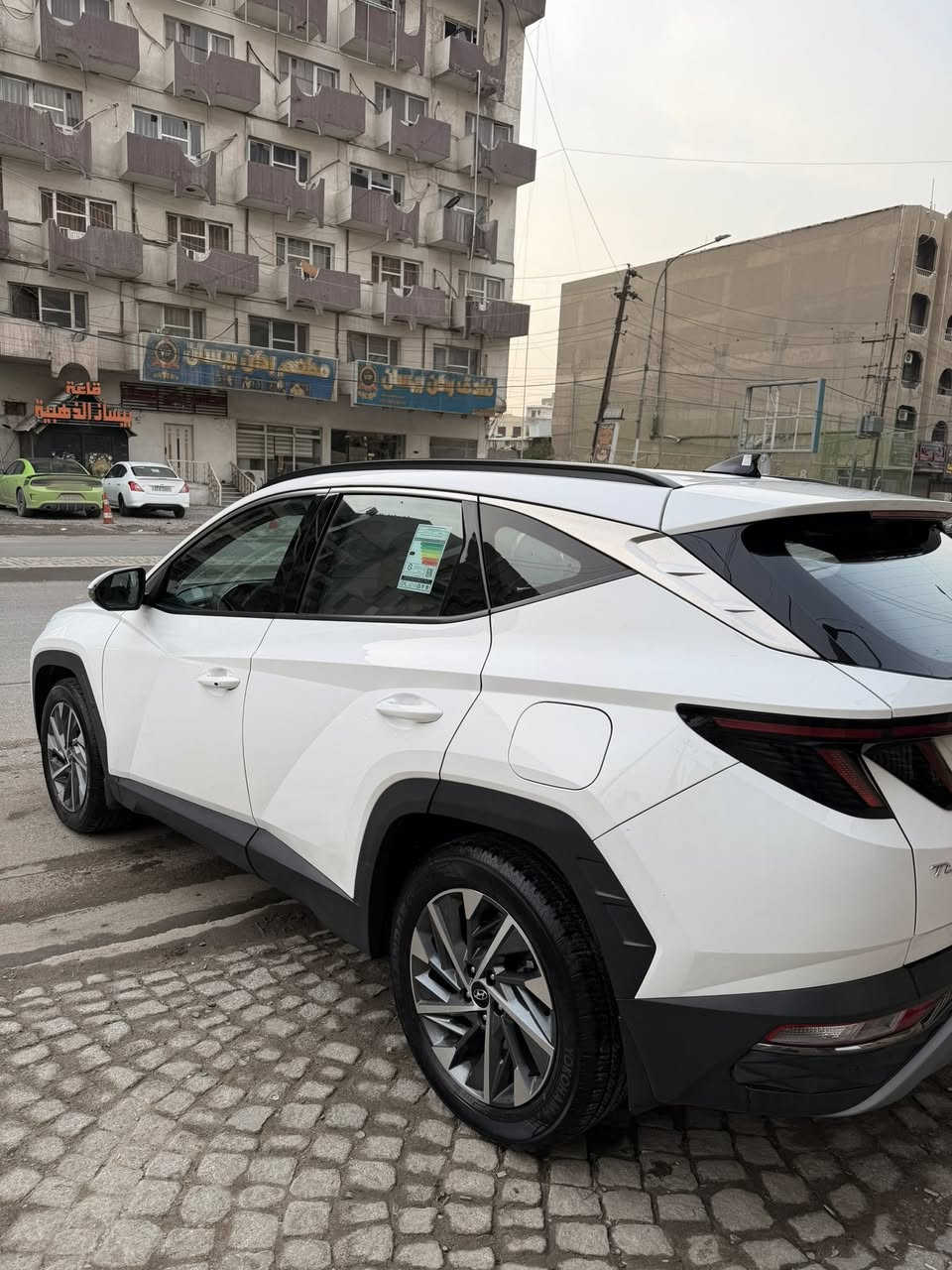 سلام عليكم للبيع توسان موديل23 لسياره حلوه اوربع دينار مابيها مواصفاتها قماره حديد اوتو هولد رادار كامره كشن كهرباء 
مكان سياره بغداد
السعر207
للاتصال
***********
