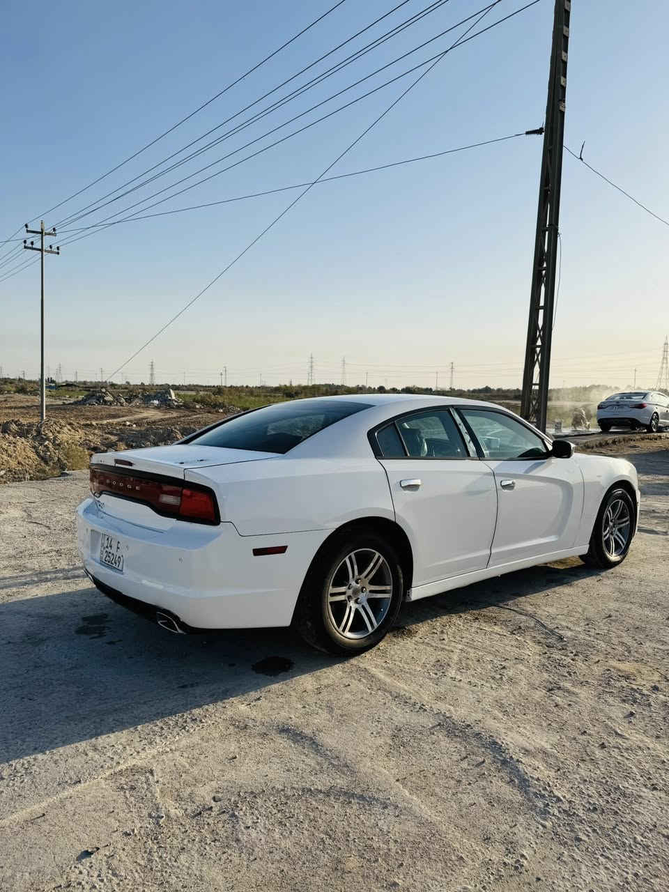 جارجر 2011 كندي كفاله ضربه وتبديل وصبغ جاهزه كير مكينه حداده جدد السعر 142   الرقم***********
