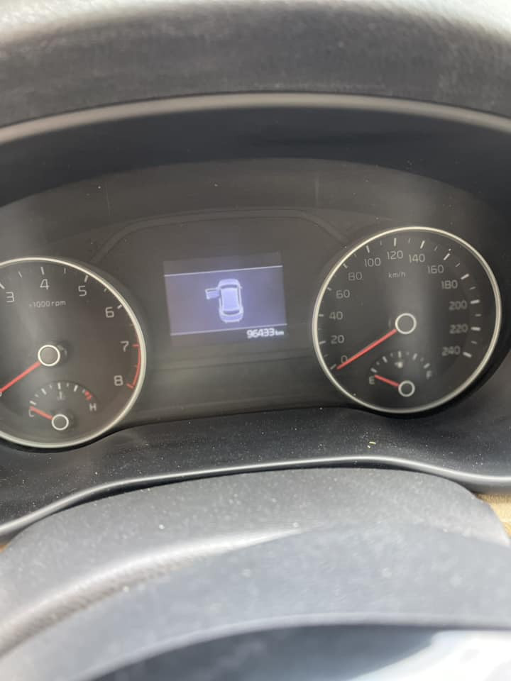 السلام عليكم 
سبورتج 2020 خليجي
رقم بغداد الانكليزي الجديد
ماشيه 96 الف كيلو قابلة للزيادة
سنوية بأسمي تنتهي ل 2029 
سيارة مكفولة من التبديل و البارد 
محرك دوش 2000
مواصفاتها :
بانوراما 
تبريد قطعتين 
المري شفط 
3 أنظمة قيادة 
وباقي المواصفات المعروفة 
سيارة نظيفة 
السعر 205 و بيها مجال 
مكاني بغداد
الهاتف ***********
غير متواجد على النت
