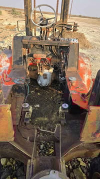 شوكيه5طن هاليستر للبيع سعر مليونين 07814598757