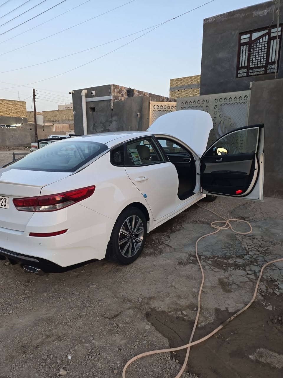 السلام عليكم مرخصه مدير الاكروب كيه اوبتيمه موديل 2020 رقم بغداد بسمي كفاله عامه ماعده بارد بصيط محرك دوش دبل صالنصه 2400 ماشيه سياره 102.  حساس امامي وخلفي مري شفط.        ***********.     عنوان ناصريه.           السعر.  185.
