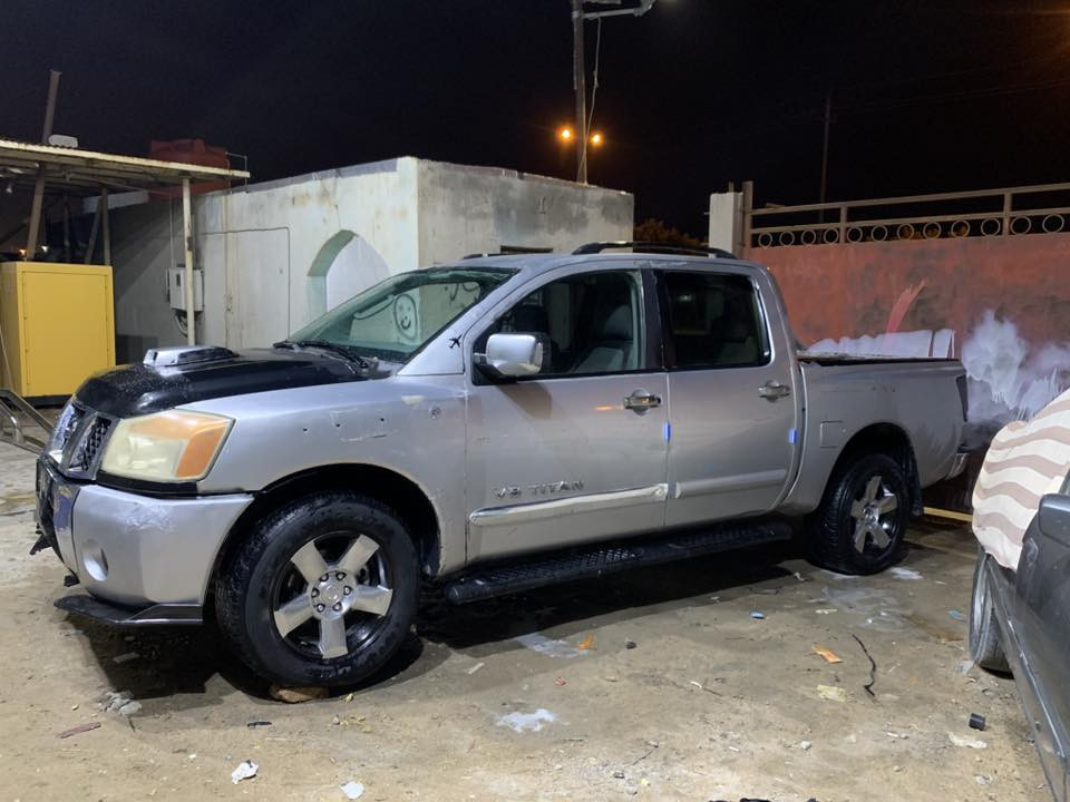 نيسان تيتان 2007….4X4السياره منفيس كمرك مدفوع وقرصها موجود وراعيها بلحله عندي رقمه المستورد كبل تكمل كير كفاله محرك 8V يدخل بدون تنقيص شلها تشك الكاع طخم ويل طخم تاير لايت زنون منضمون غاز وبانزين انسه الصرف السعر 45وبيها مجال قليل المكان بصره  ليريد يراسلني واتساب او اتصال بيع او مرارس***********

