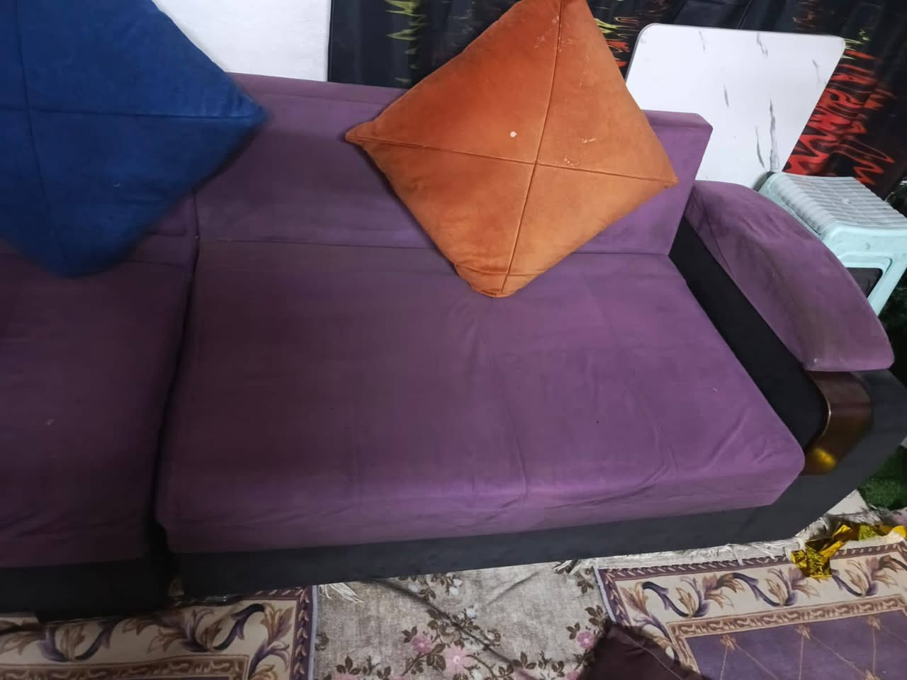 السلام عليكم عندي هذا التخم للبيع وعندي عربانتين كهربائيه جديده ما مستعمله العنوان بغداد الغزاليه الاستفسار على السعرعلى هذا الرقم ***********
