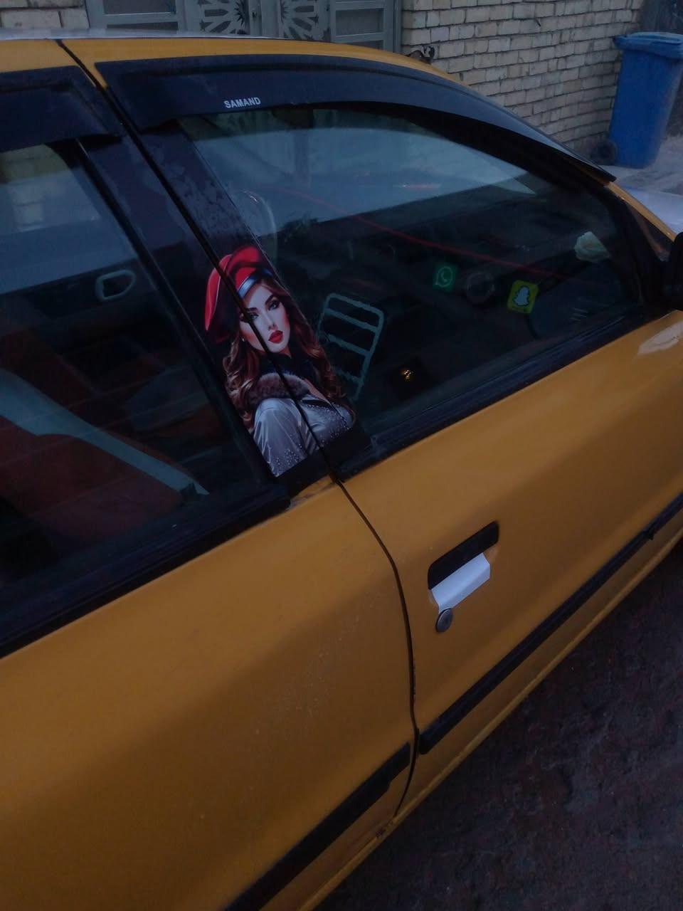 السلام وعليكم سمند للبيع ٢٠١٠ السيارة كاملة ما بيها نقص برغي جاهزة حدادية تخم تاير باتري كلة جديد تبريد شغال  دوشمة جديدة سنتر لوك سنوية وهيئة مصفرات مكان بغداد الدورة ***********
