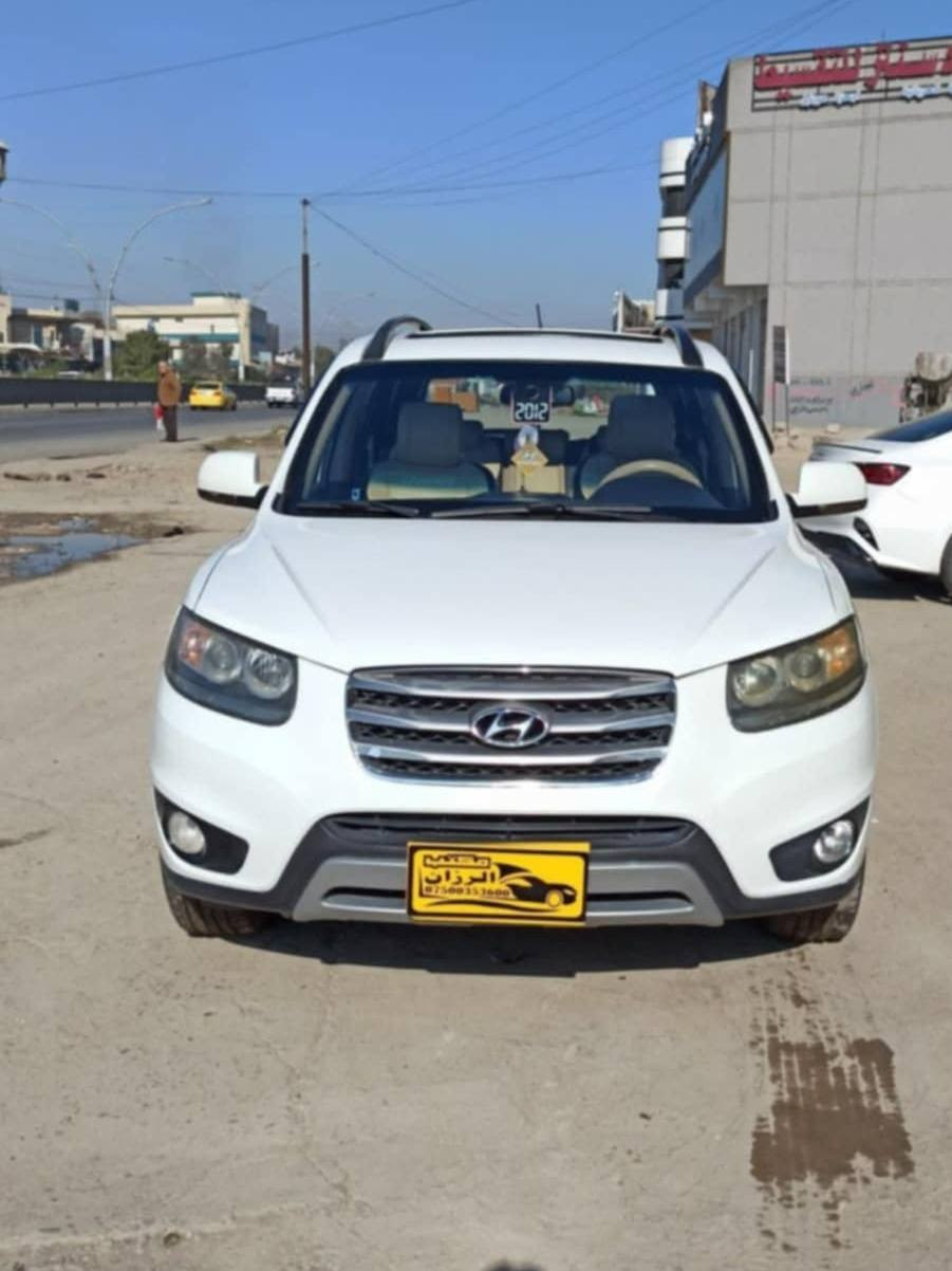 سنتافي للبيع موديل ٢٠١٢
رقم نينوى صاحبها الشرعي موجود بلموصل
 السياره جدام العين ماناقصها كلشي فول مواصفات
بصم محرك ٤
 السعر ١٦٠$ 
***********
