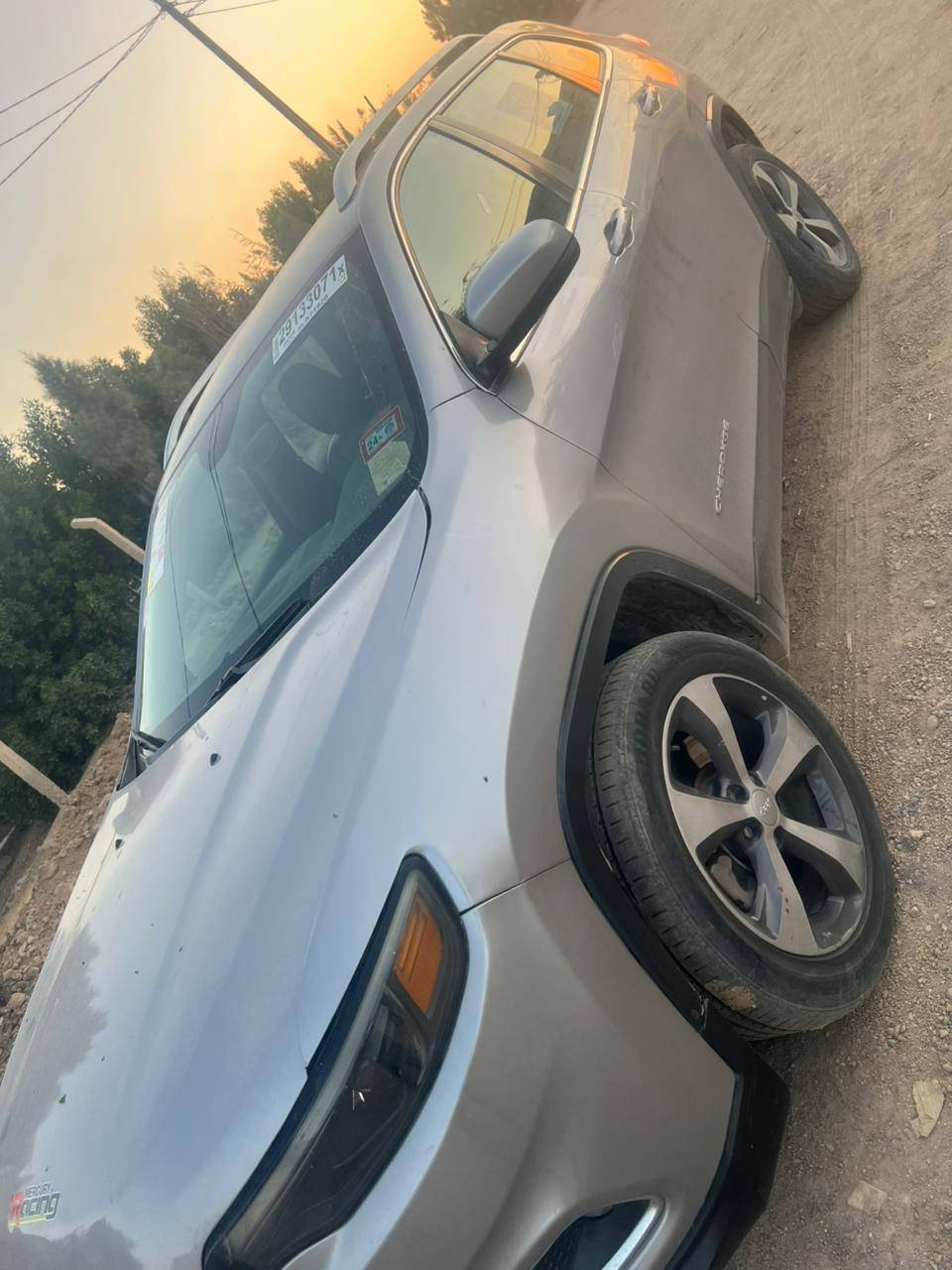 للبيع او مراوس سياره جيب شيروكي بزون 2019 مكينه وكير جديدات رقم ذي قار بسمي تحويل ثاني يوم 
بيه تبديل جمالغ وبنيد سعره 120 وبيه مجال 
مكاني الناصريه الشطره الاستفسار اتصال على رقم ***********
