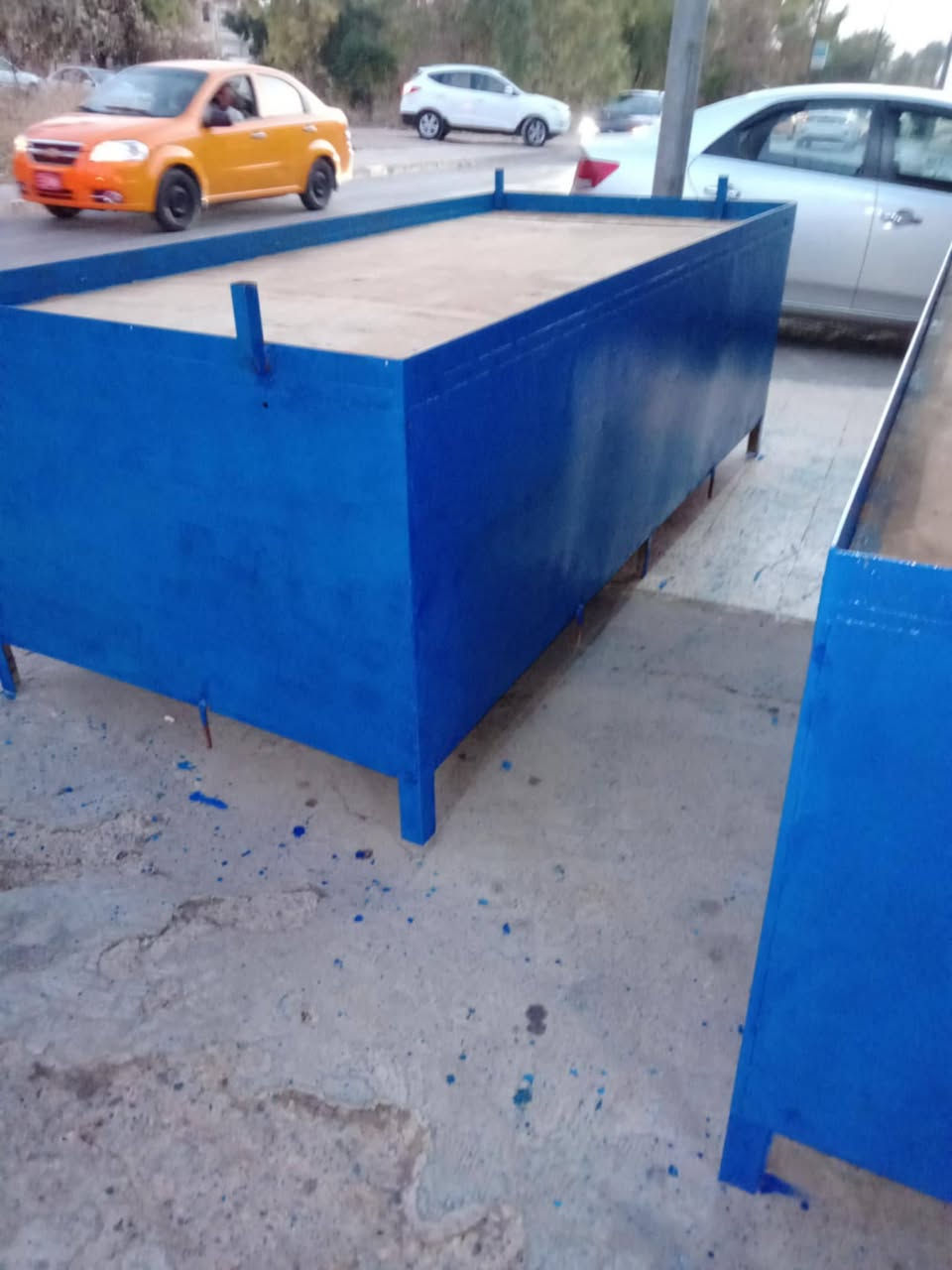 للبيع حديد اصلي ثقيل وبيه أبواب من وره وقفل مخزن يصير طول الواحد ٣ ونص متر ميزين العدد الواحد رايدو ١٥٠ الف


**إذا كنت صاحب هذا الإعلان وتريد حذفه لأي سبب، رجاءا أرسل رسالة إلى الدعم الفني**