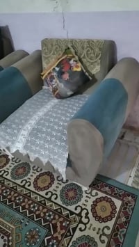 طقم ٥ قطع • كنب • حالة وسط