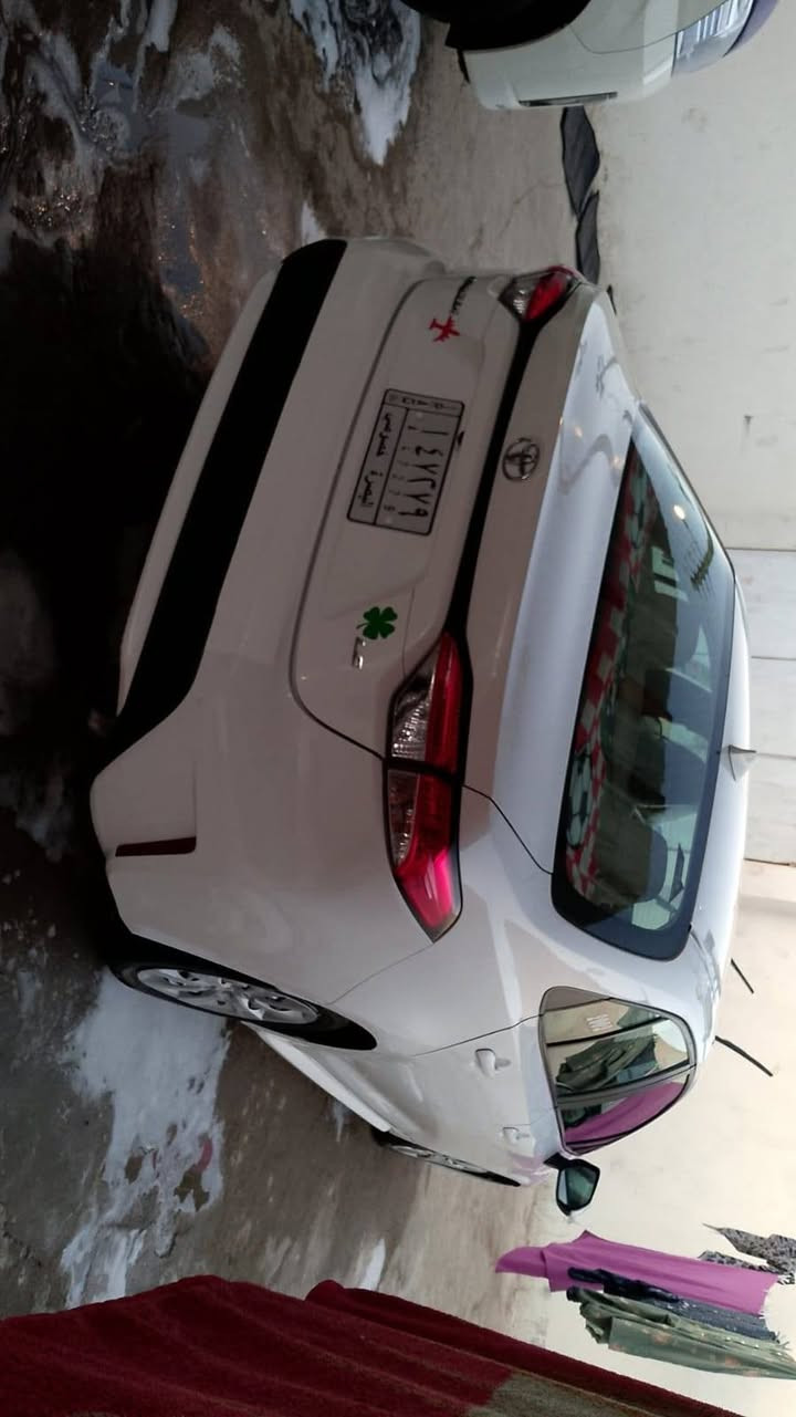 سلام عليكم كورلا موديل 2022 فول ماشيه 40 سعر 135 رقم*********** خوان إنه مكلف بنشر
