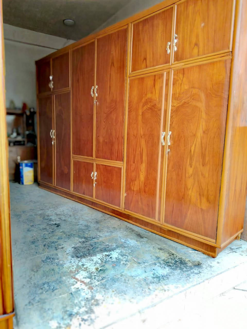 بيع وشراء  كلشي يخص بيتك متوفر  كناتير بكل القياسات بوفيه جرباية كاملة او بس صوميه وغرف صاج وتركي ميز تواليت ونشتري الأثاث المستعمل  تواصلوا ويانه خاص 🌸


**إذا كنت صاحب هذا الإعلان وتريد حذفه لأي سبب، رجاءا أرسل رسالة إلى الدعم الفني**