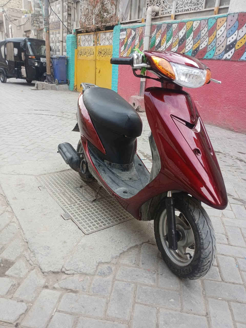 سلام عليكم دراجه عصفوريه فحل للبيع السعر 250 دراجه كامله ما بيه اي نقص كهربائيات شغاله مكينه مكفوله دراجه جديده مكاني بغداد مدينه الصدر قطاع 37 رقمي ***********
