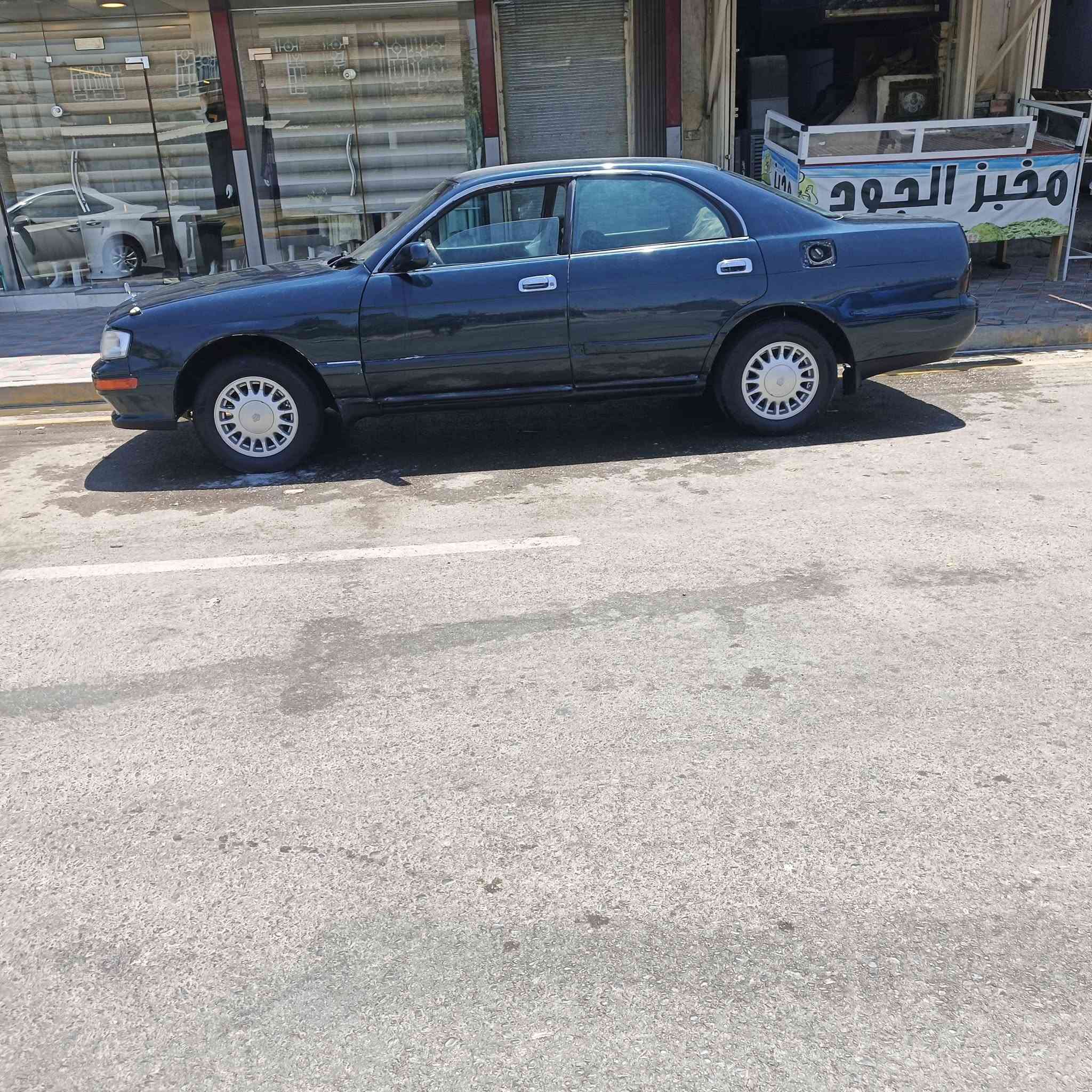 بطة موديل 1992 مكفولة من ضرية والعيب الشرعي مداور ثاني يوم السنوية لل 31 صبق جمالية السعر 48 وبي مجال قليل الرقم ***********
