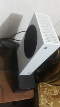 اكسبوكس سيريس اس • لم يفتح • بي حسابين