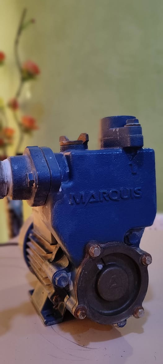 ماطور ماركوس بيت الوادي نص حصان
ماطور ماء ماركوس شركة بيت الوادي (مستعمل نضيف)

ـ بقدرة 370w وات واقصى قدرة 550w وات

-يصعد لحد ارتفاع 33 متر

- نص حصان (0.5HP)


**إذا كنت صاحب هذا الإعلان وتريد حذفه لأي سبب، رجاءا أرسل رسالة إلى الدعم الفني**