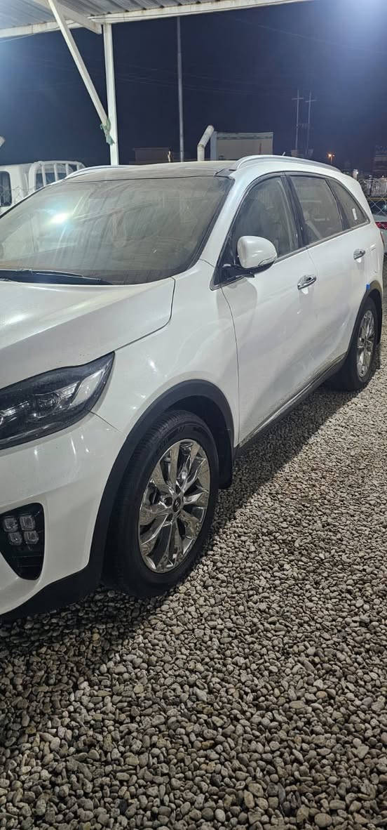 سلام عليكم كيا سورنتو للبيع موديل 2020 فول 1/1 مكفوله الصبغ والبارد رقم بغداد تحويل ثاني يوم السعر 263 وبيه مجال قليل للاستفسار ***********
