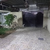 خان بني سعد • ٢٠٠م • نصف بناء