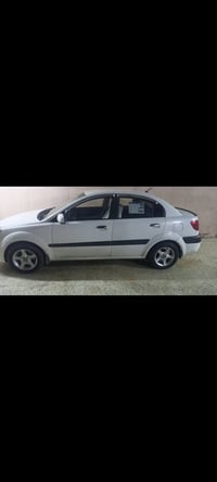 كيا ريو • محرك ١٫٤ • كير عادي