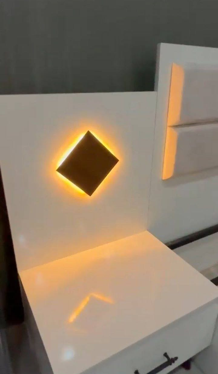 غرفة نوم تركي درجة اولى جديد غير مستخدم 5 قطع السعر 600الف دينار للحجز أو الاستفسار  واتساب ***********
