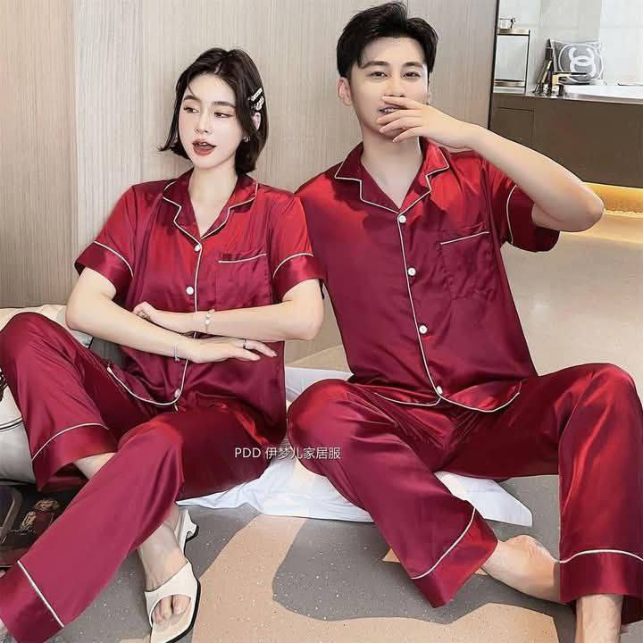 ---
✨🖤 تراك قماش ستن فاخر وأنيق 🖤✨
🧵 متوفر بجميع الألوان والقياسات
💰 السعر:
▫️قطعة وحدة بـ 10,000
▫️قطعتين فقط بـ 15,000 😍

🚚 التوصيل:
📍 كركوك 3,000
📦 باقي المحافظات 5.000 الف 

📲 للطلب والاستفسار راسلونا عالخاص 💌
الكمية محدودة ‼️ الحق قبل لا يخلص 💨


**إذا كنت صاحب هذا الإعلان وتريد حذفه لأي سبب، رجاءا أرسل رسالة إلى الدعم الفني**