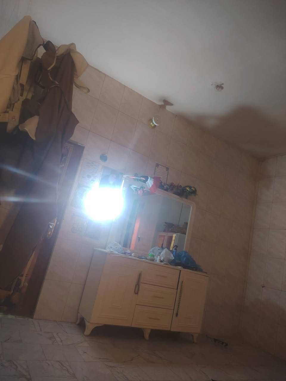 غرفه للبيع نجاره عراقيه مع سرير نفرين تفاصيل بالخاص


**إذا كنت صاحب هذا الإعلان وتريد حذفه لأي سبب، رجاءا أرسل رسالة إلى الدعم الفني**