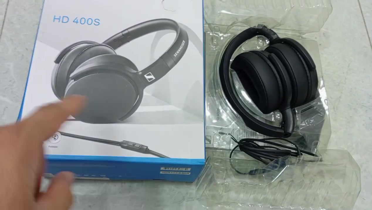 سنهايزر 400s آواكس بهذا الشكل 👇


**إذا كنت صاحب هذا الإعلان وتريد حذفه لأي سبب، رجاءا أرسل رسالة إلى الدعم الفني**