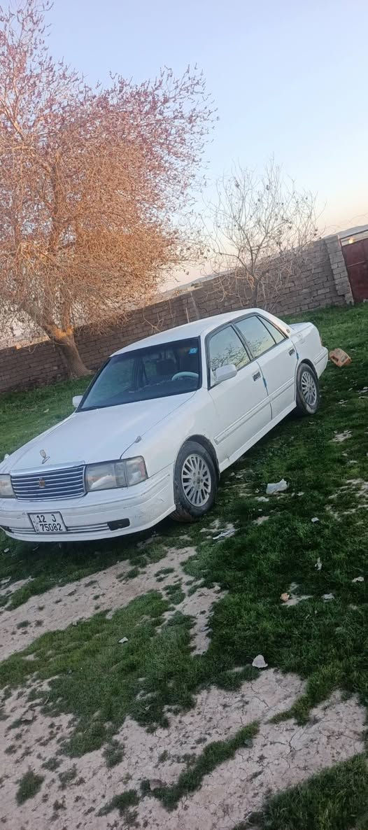 سلام وعليكم سياره للبيع راس الثور موديل 1998رقم نينوى دولي باسمي تريد وكاله تريد تحويل سياره مصبوغة عام محرك وكير شرط محرك2500 سياره نضيفه السعر 65وبيها مجال رقم ***********واتساب
